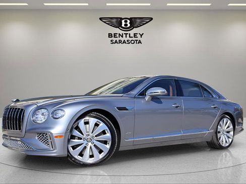 New 2026 Bentley Flying Spur Azure image 1