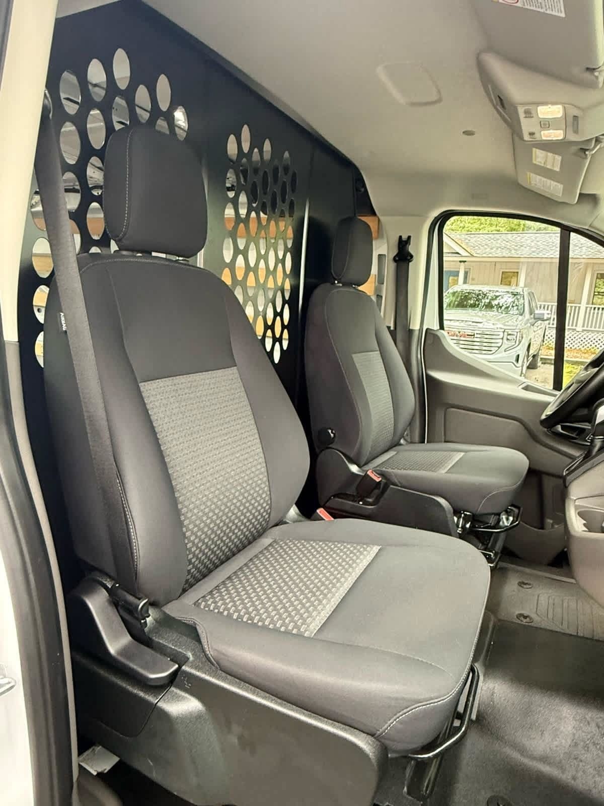 Used 2025 Ford Transit 250 Low Roof w/ Exterior Upgrade Package RWD image 14