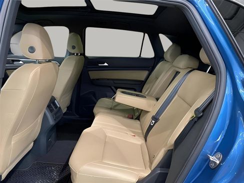Used 2020 Volkswagen Atlas Cross Sport SEL AWD/4WD image 13
