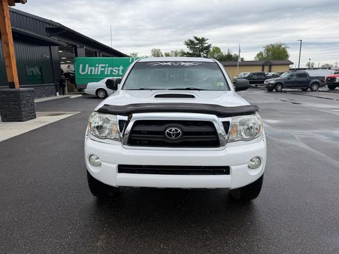 Used 2005 Toyota Tacoma 4x4 Double Cab image 2