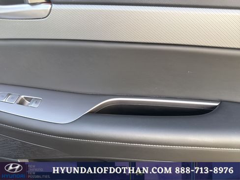 Used 2025 Hyundai Palisade SEL FWD image 17