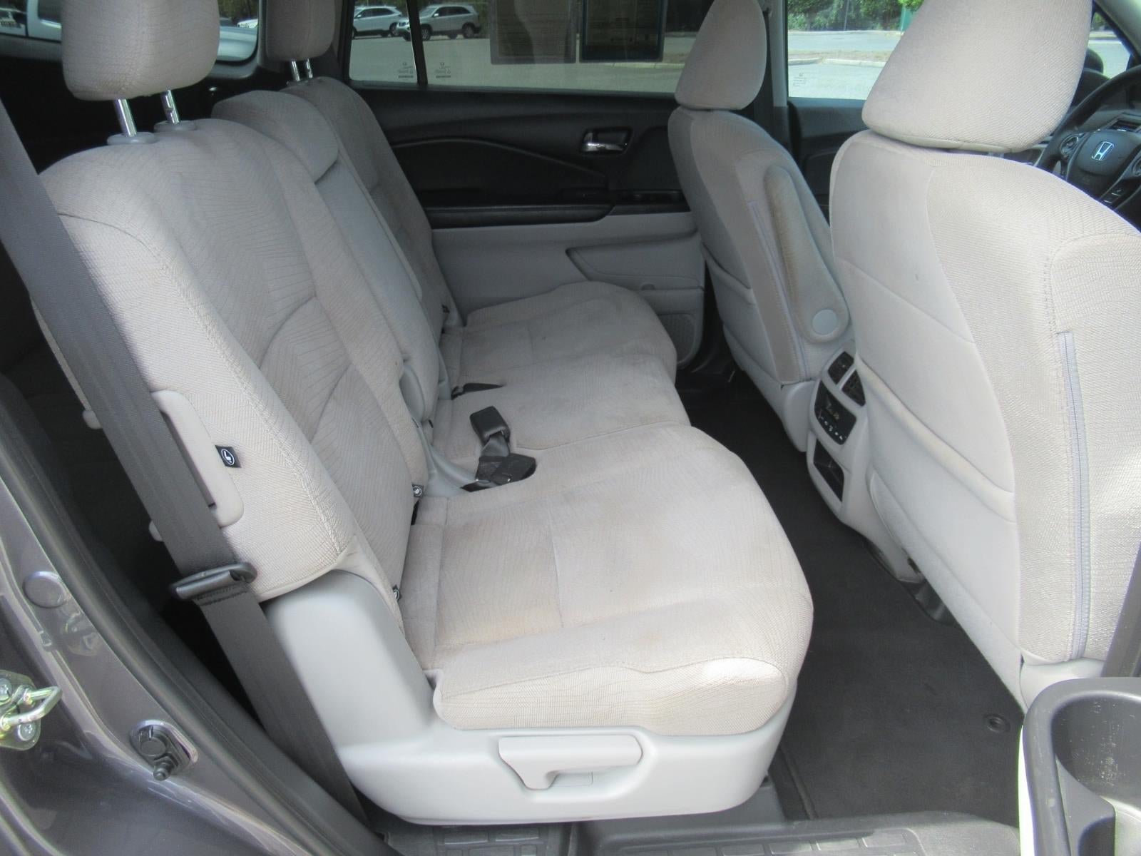Used 2018 Honda Pilot EX image 31