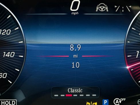 New 2025 Mercedes-Benz GLS 580 4MATIC image 35