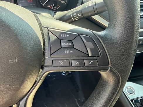 Used 2024 Nissan Altima 2.5 S FWD image 16