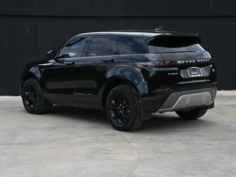 Used 2021 Land Rover Range Rover Evoque S image 3