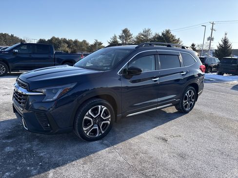 Used 2024 Subaru Ascent Touring image 3