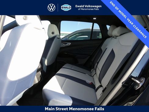 New 2025 Volkswagen ID.4 Pro S image 35