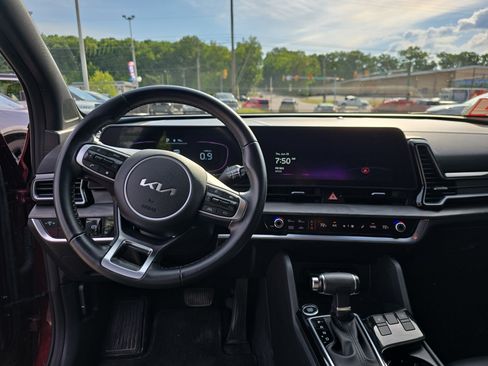 Used 2024 Kia Sportage X-Line AWD/4WD image 15