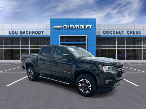 Used 2022 Chevrolet Colorado Z71 w/ Trail Boss Package image 2