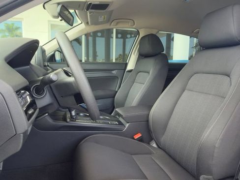 Used 2024 Honda Civic LX image 4