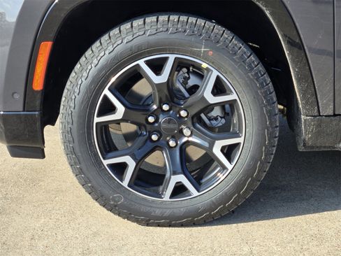 New 2025 Jeep Wagoneer Series II image 10