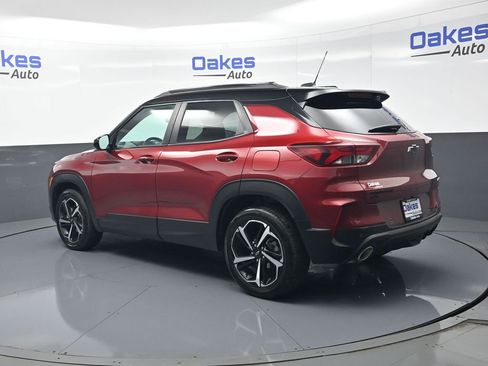 Used 2023 Chevrolet TrailBlazer RS w/ Sun and Liftgate Package image 6
