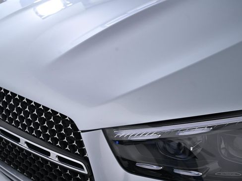 Used 2024 Mercedes-Benz GLE 350 4MATIC image 11