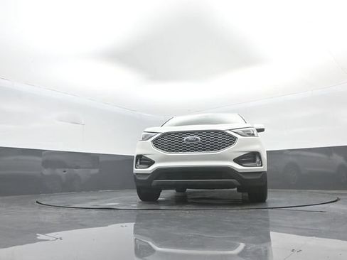 Certified 2024 Ford Edge SEL w/ Convenience Package AWD/4WD image 36