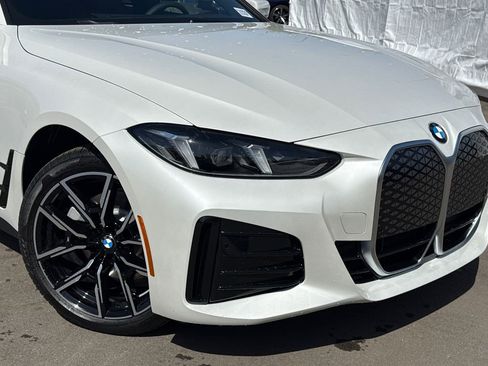 New 2026 BMW i4 eDrive40 w/ M Sport Package RWD image 6