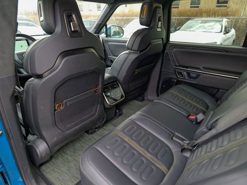 Used 2024 Rivian R1S Adventure image 21