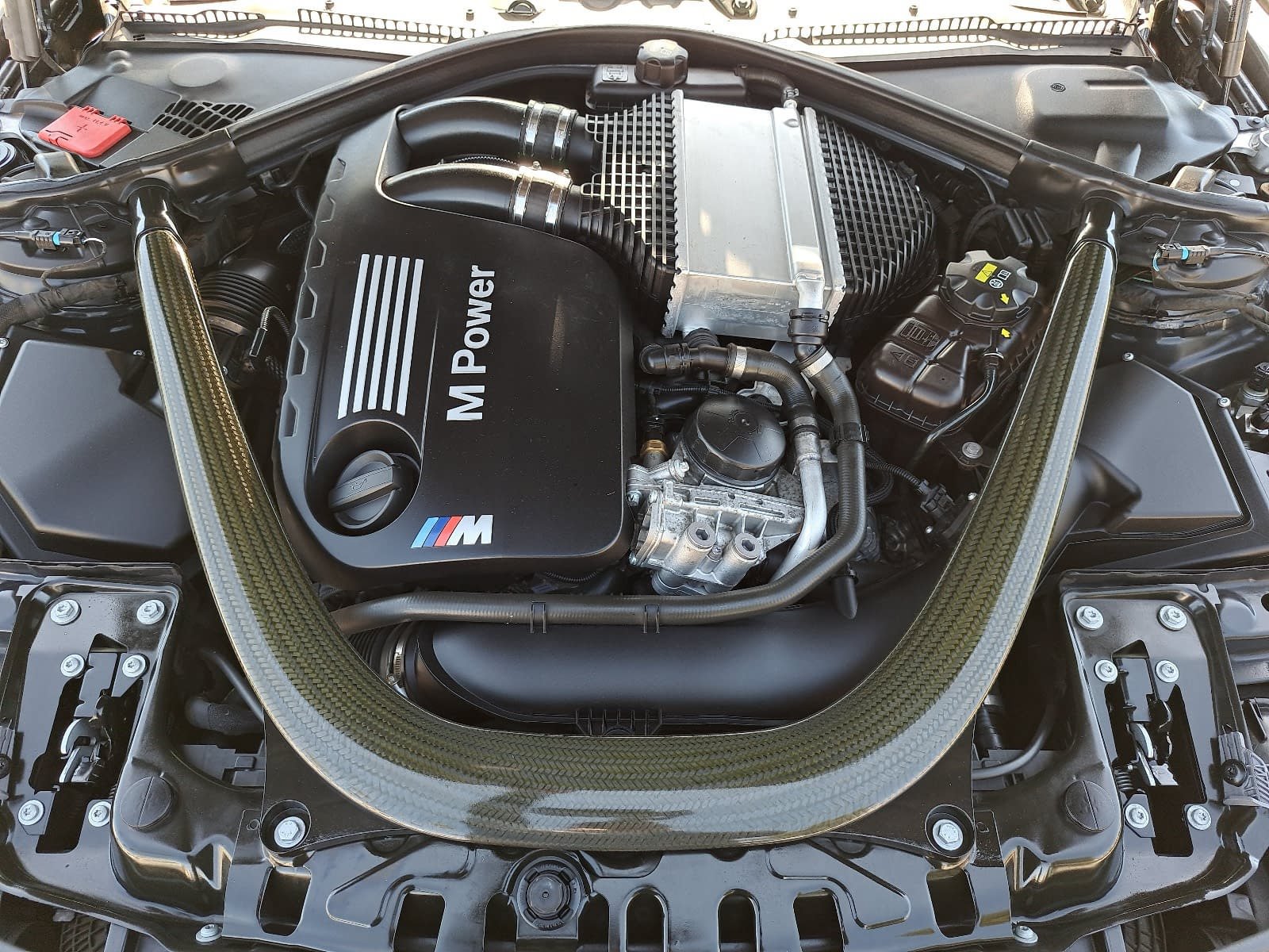 Used 2016 BMW M4 Convertible RWD image 33