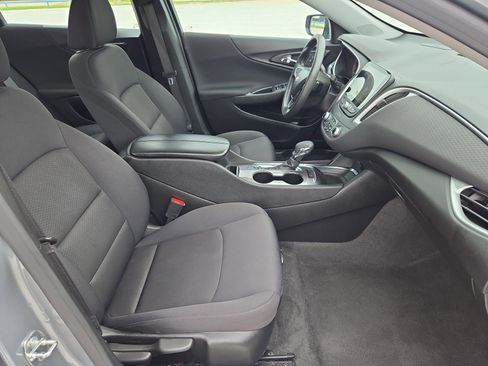 Used 2024 Chevrolet Malibu LT FWD image 30