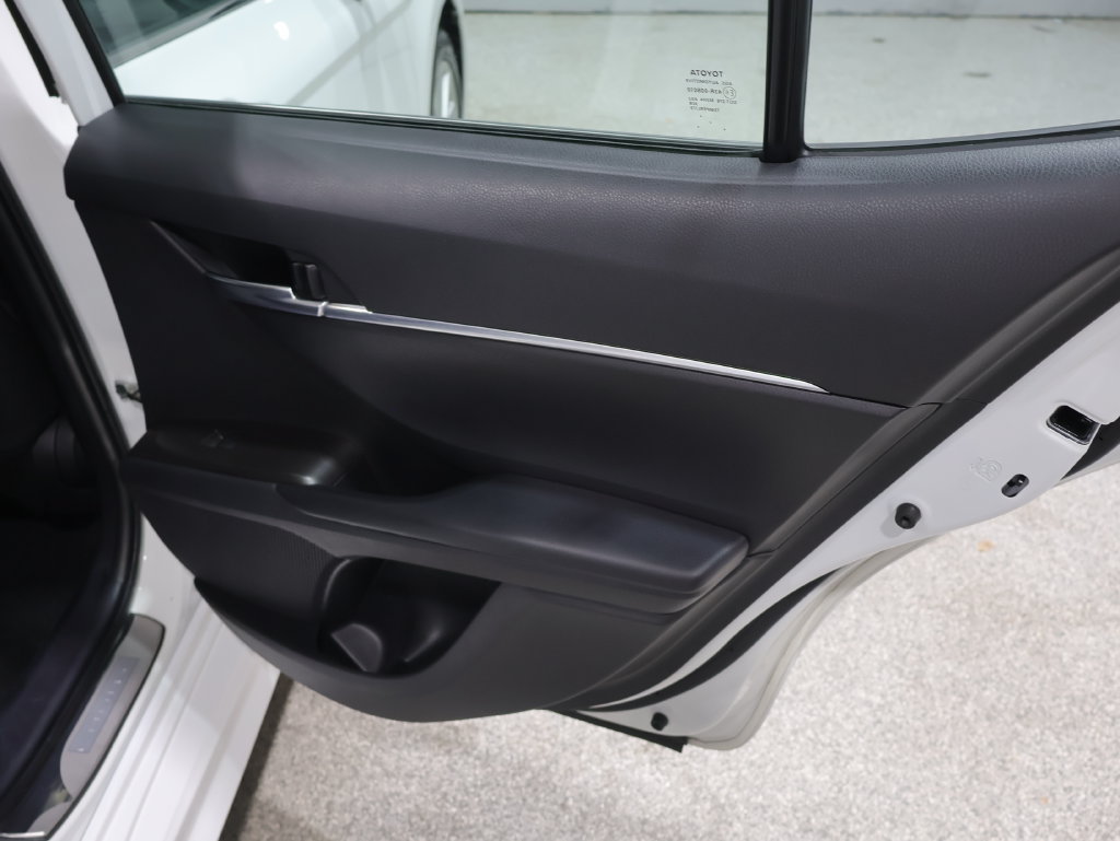 Used 2024 Toyota Camry SE FWD image 20