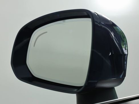 Used 2023 Volvo XC90 T8 Ultimate image 18