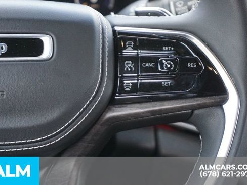 Used 2023 Jeep Grand Cherokee L Overland w/ Luxury Tech Group IV image 33