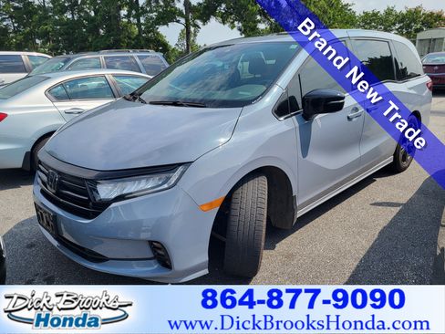 Used 2024 Honda Odyssey Sport image 1