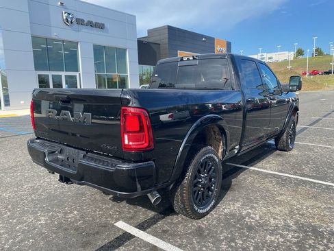 New 2026 RAM 2500 Limited AWD/4WD image 3