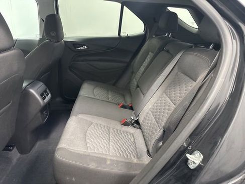 Used 2021 Chevrolet Equinox LT image 22