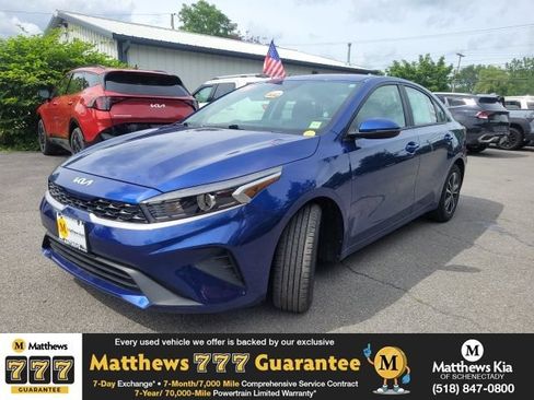 Certified 2023 Kia Forte LXS w/ LXS Technology Package FWD image 1