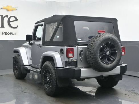 Used 2013 Jeep Wrangler Sahara w/ Dual Top Group AWD/4WD image 31