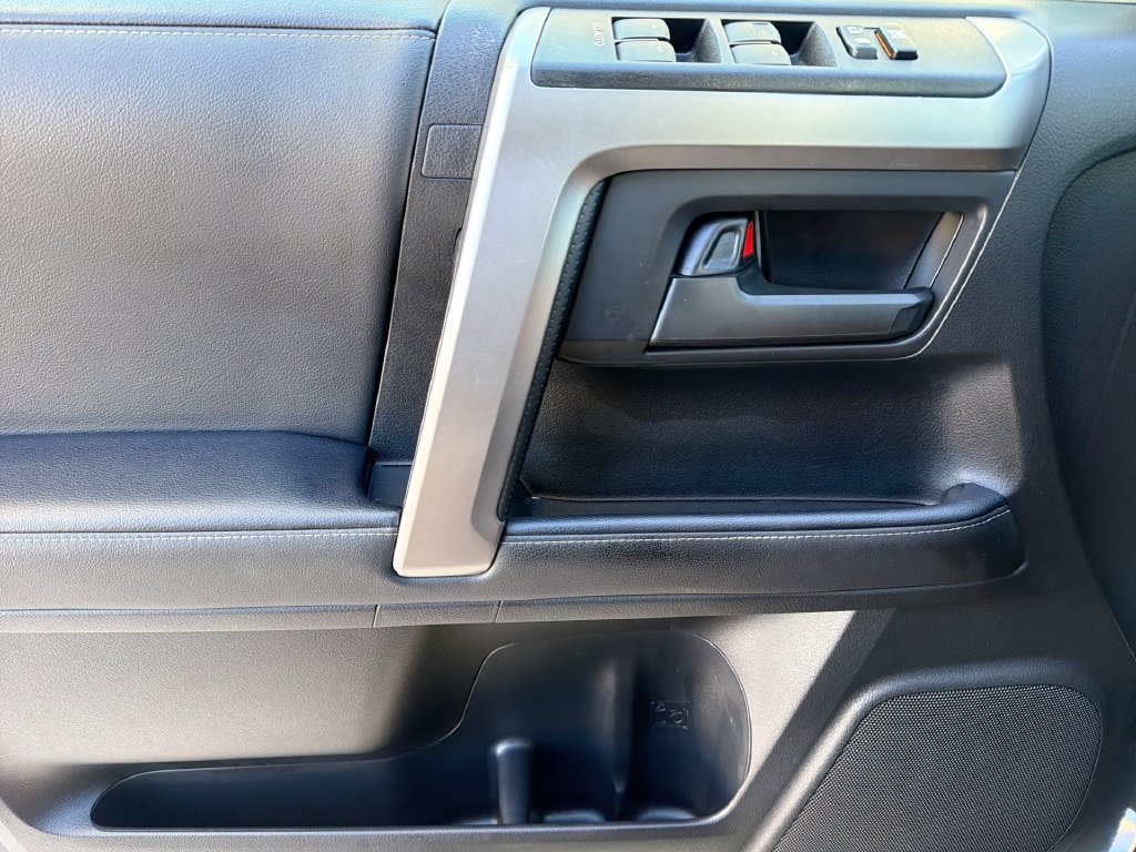 Used 2024 Toyota 4Runner SR5 RWD image 29