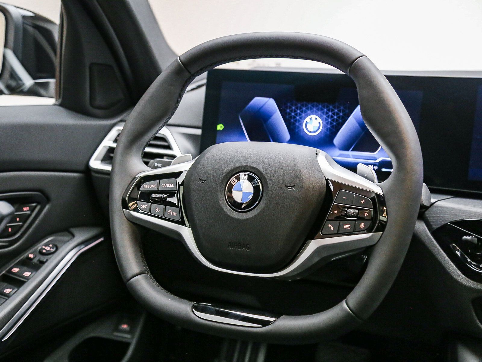Used 2026 BMW 330i Sedan w/ Convenience Package RWD image 16