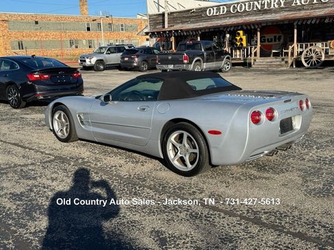 Used 2000 Chevrolet Corvette Convertible w/ Memory Pkg image 7