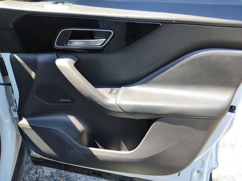 Used 2017 Jaguar F-PACE Premium AWD/4WD image 62
