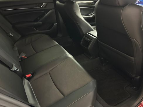 Used 2021 Honda Accord Sport image 28