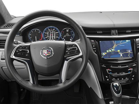 Used 2014 Cadillac XTS Luxury w/ Driver Awareness Package FWD image 10