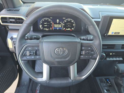 Used 2025 Toyota 4Runner TRD Sport image 11