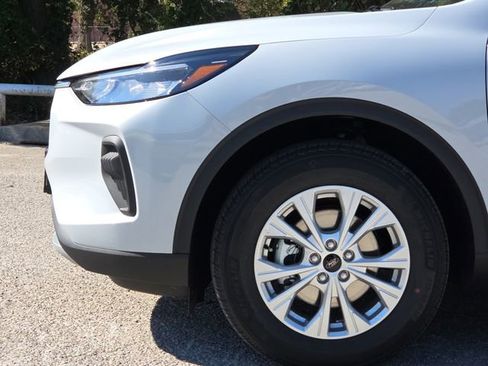 New 2026 Ford Escape Active FWD image 5