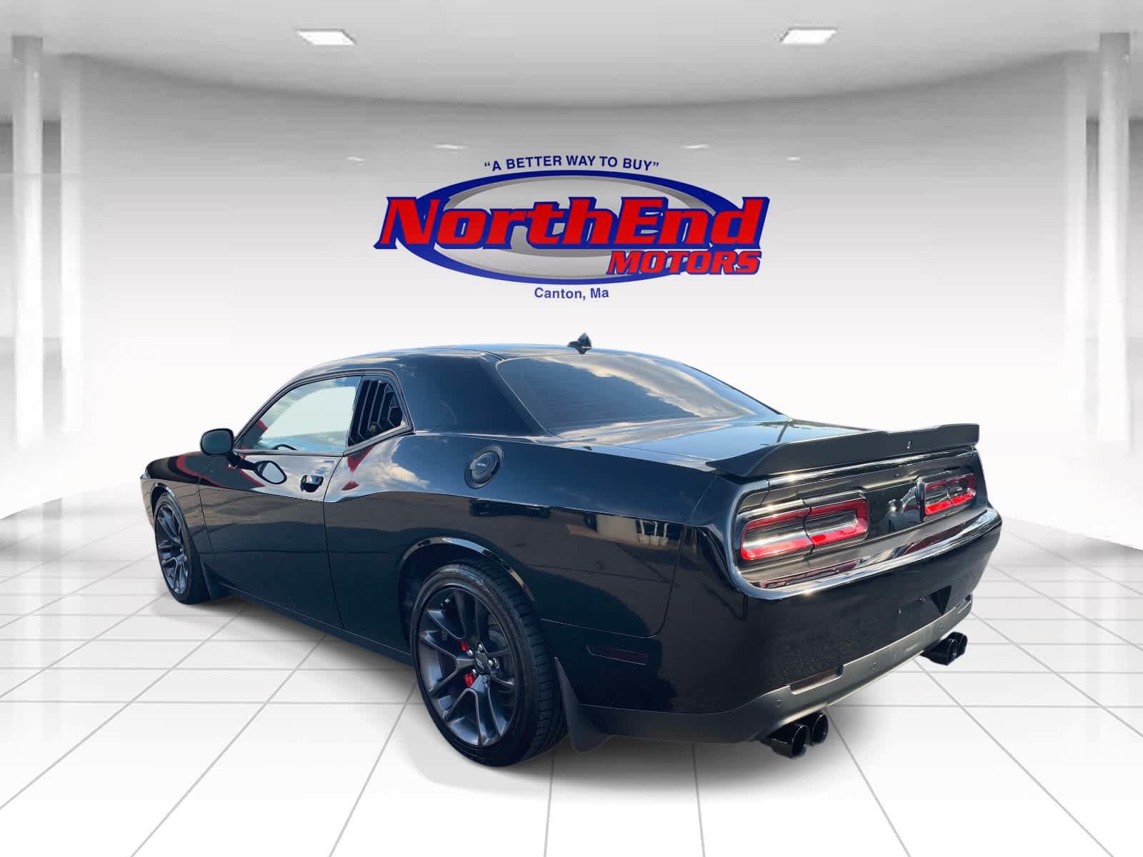 Used 2021 Dodge Challenger R/T Scat Pack RWD image 5