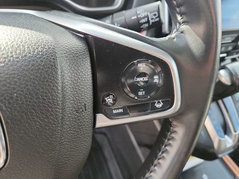 Used 2022 Honda CR-V Touring image 11