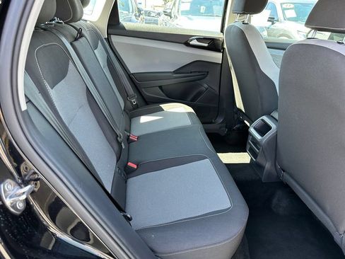 Used 2024 Volkswagen Taos S FWD image 18