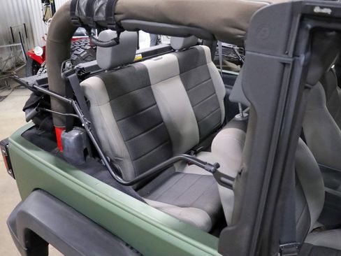 Used 2007 Jeep Wrangler X image 21