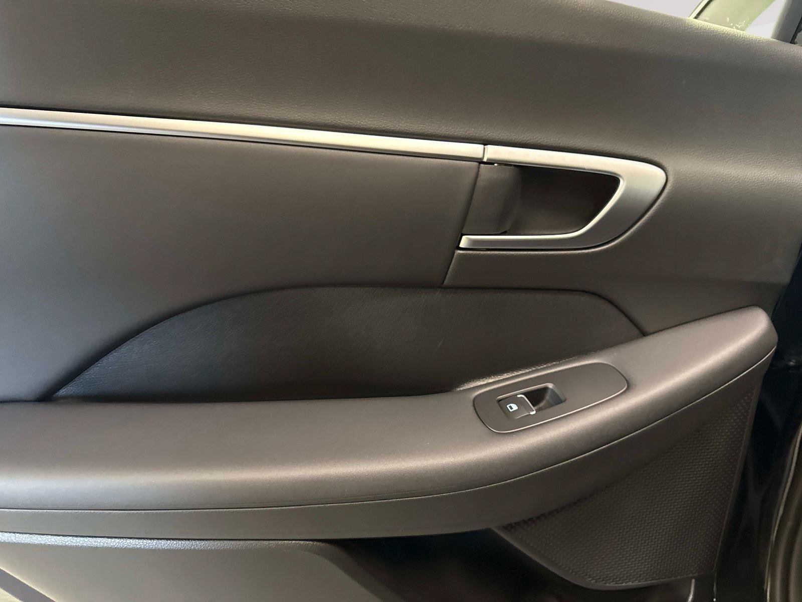 New 2026 Hyundai Sonata Blue FWD image 12
