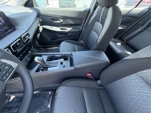 New 2026 Nissan Sentra SV FWD image 20