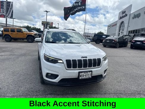 Used 2020 Jeep Cherokee Latitude Plus FWD image 8
