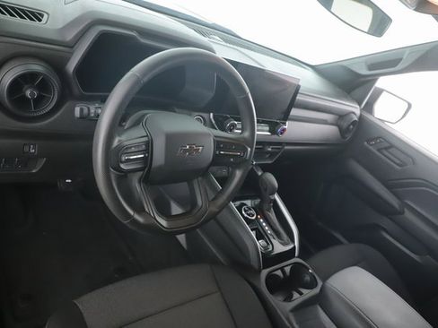 Used 2024 Chevrolet Colorado Trail Boss w/ Advanced Trailering Package image 17