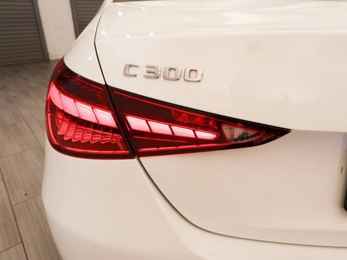 Used 2022 Mercedes-Benz C 300 4MATIC Sedan image 34