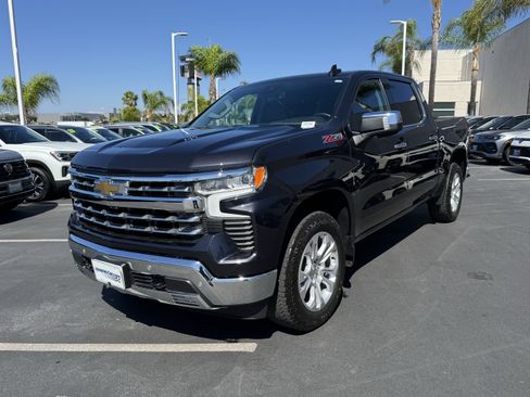 Used 2023 Chevrolet Silverado 1500 LTZ w/ LTZ Convenience Package II AWD/4WD image 7