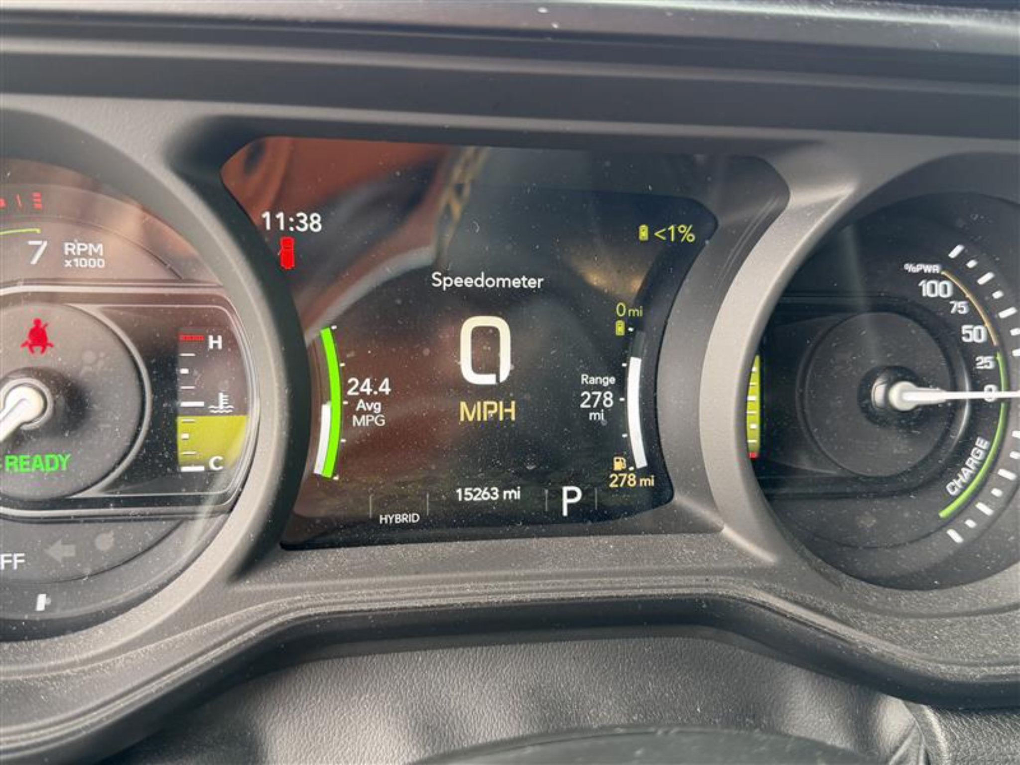 Used 2024 Jeep Wrangler Unlimited Sahara w/ Technology Group AWD/4WD image 4