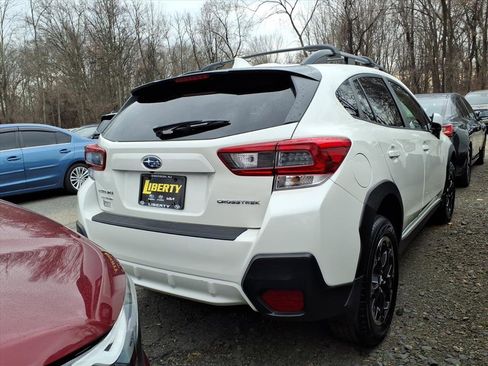 Certified 2021 Subaru Crosstrek 2.0i Premium image 3